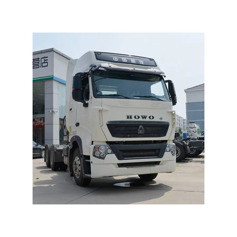 Used SinoTRUK HOWO tractor LNG CNG T7 A7 6X4 10 tire factory use