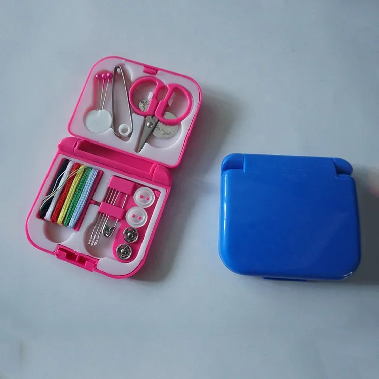Hot-Selling Cheap Mini Plastic Travel Sewing Kit