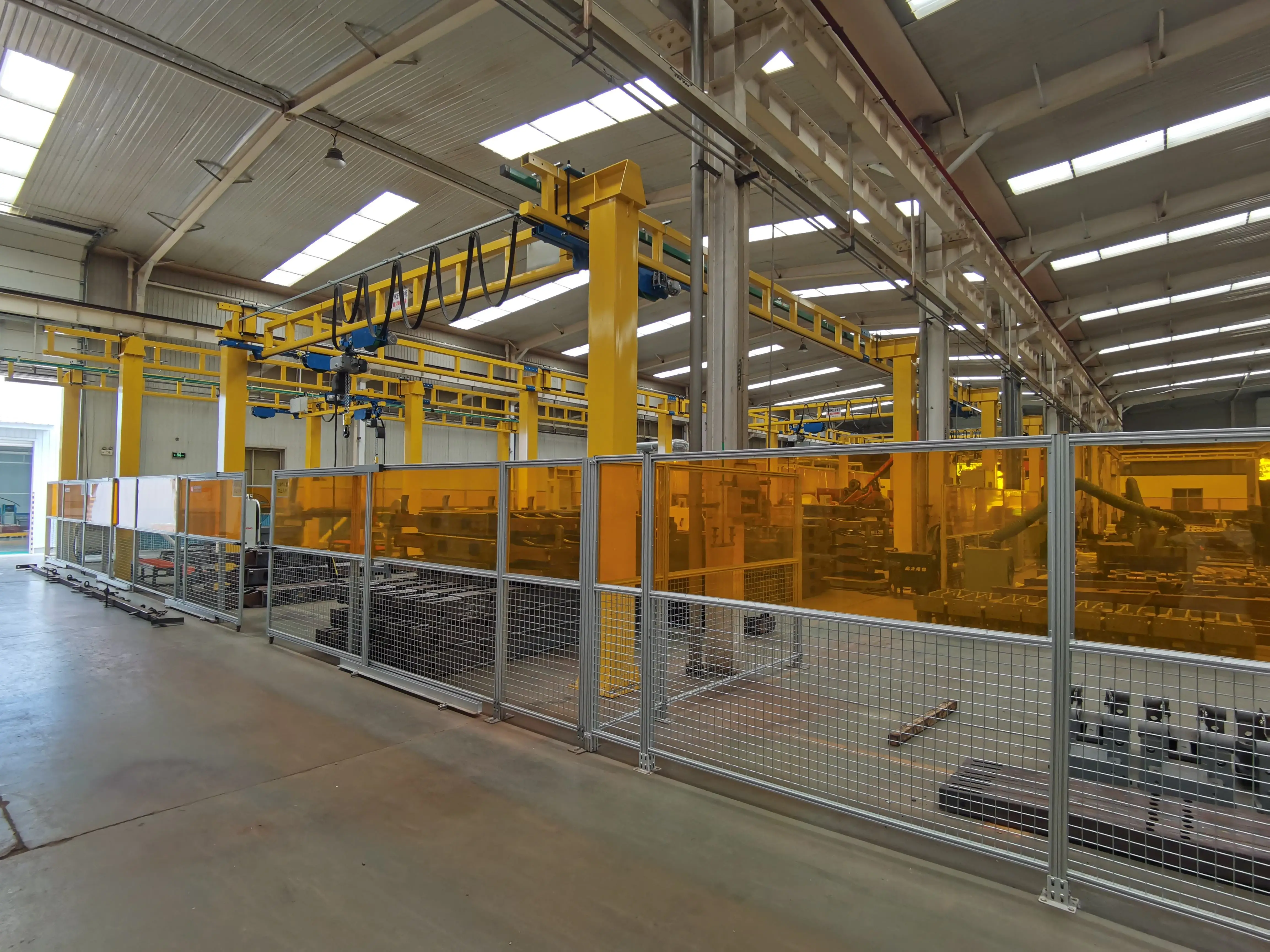 Direct Selling Electric Lifting and Sliding 2 Ton Hoist Material Handling Crane for Small Shop