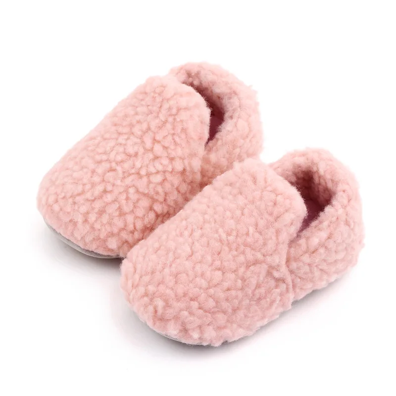 High Quality Plush Coral Velvet Warm Baby Toddler Shoes Floor Slippers Winter Warm Wholesale Baby Cotton Shoes