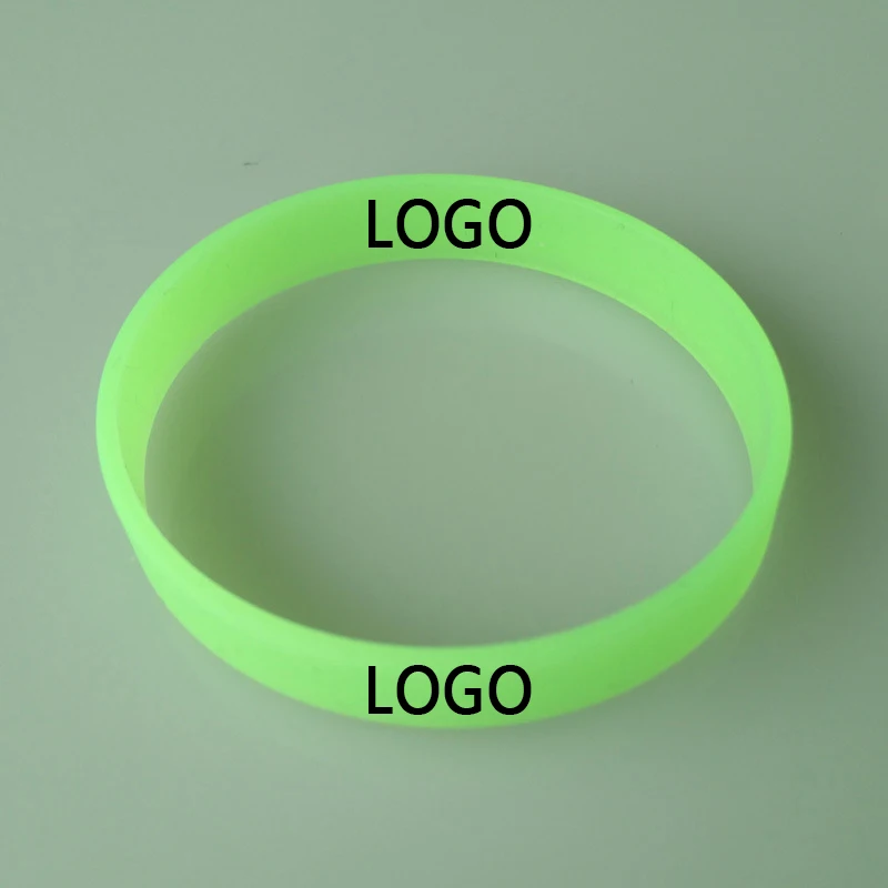 Manufacturer Glow Bracelet Silicon Custom Silicone Fluorescent Bracelet Glowing Bracelet For Promotional Personalized