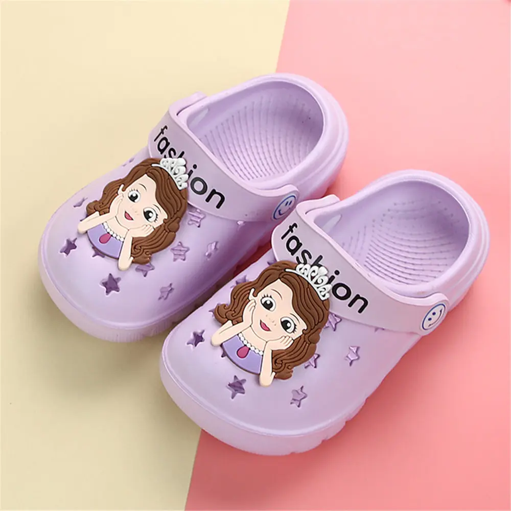 
Custom Garden Summer Breathable Cute Lovely Clogs 1 Year Baby Shoes Infant Size 7 Sandals Infant Girls Slippers Custom Garden Summer Breathable Cute Lovely Clogs 1 Year Baby Shoes Infant Size 7 Sandals Infant Girls Slippers