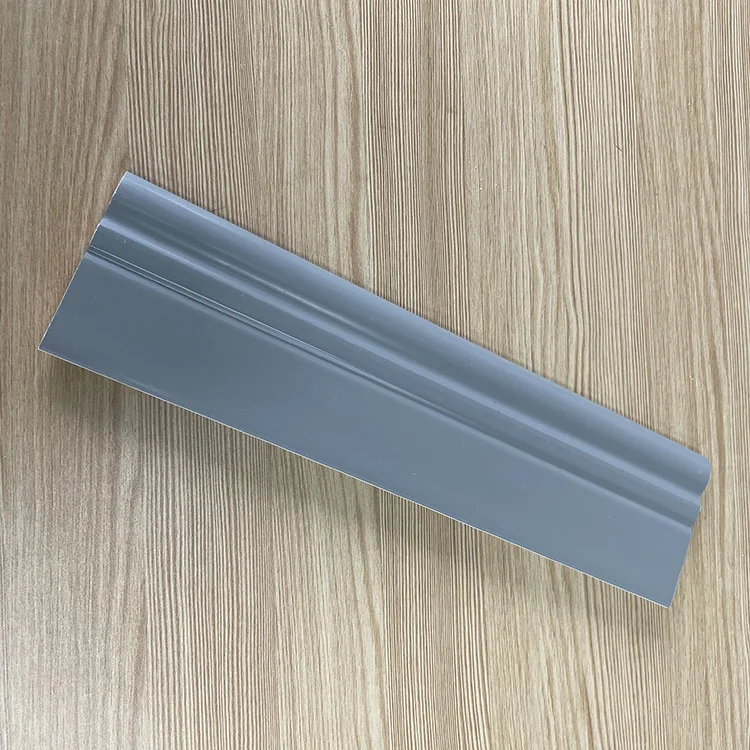 
China Factory Easy Process Skirting Board Modern Wooden Interior Baseboard 