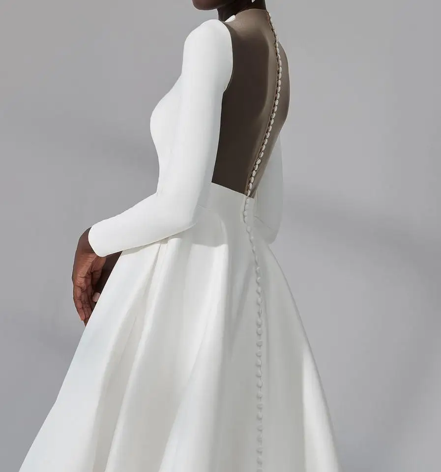 Plus Size Wedding Dress Long Sleeve Ball Gown Simple Custom Wedding Dress Elegant Illusion Back With Long Tail Wedding Dress