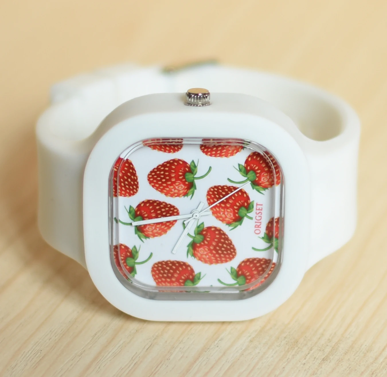 Customs your own logo New mold making available 5ATM Waterproof New high Quality Silicon Watch New hand watch