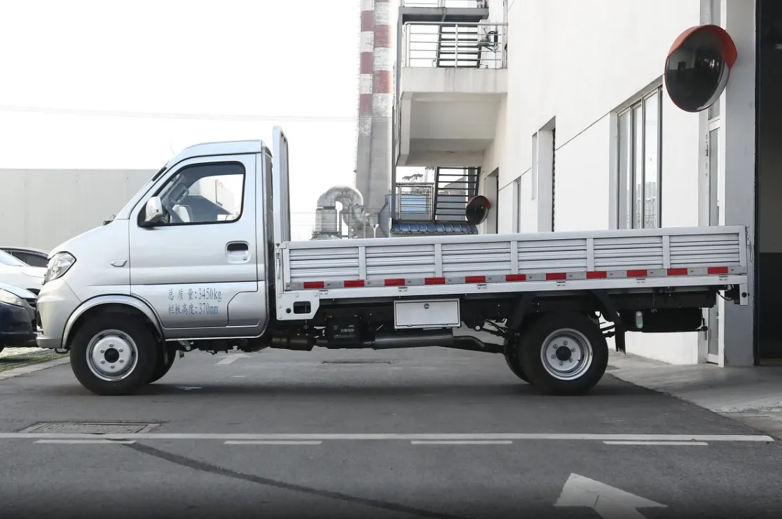 2024 Dongfeng Xiaokang D51 легкий грузовик 1 5 литр Однорядный 2-местный левый рулевой ручной Euro 6 низкая цена прямой Китай