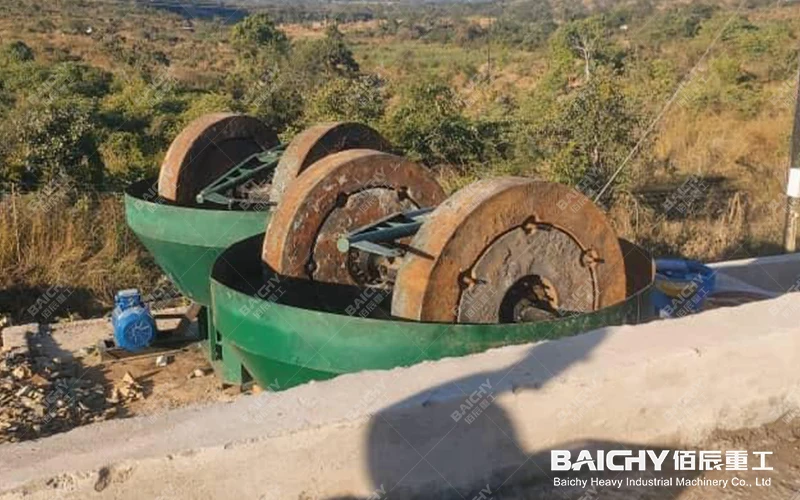 Gold Ore Wet Pan Grinding Mill For Small Milling Plant, Wet Grinding Mill Machine, Wet Pan Mill Gold Milling Machine In Africa