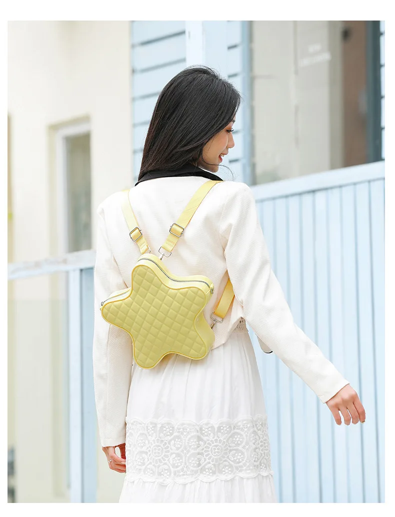 2024 Popular Candy Color Jelly Bag Star Style PVC Mini Sling Backpack Lovely Custom Cute Messenger Bag for Girls