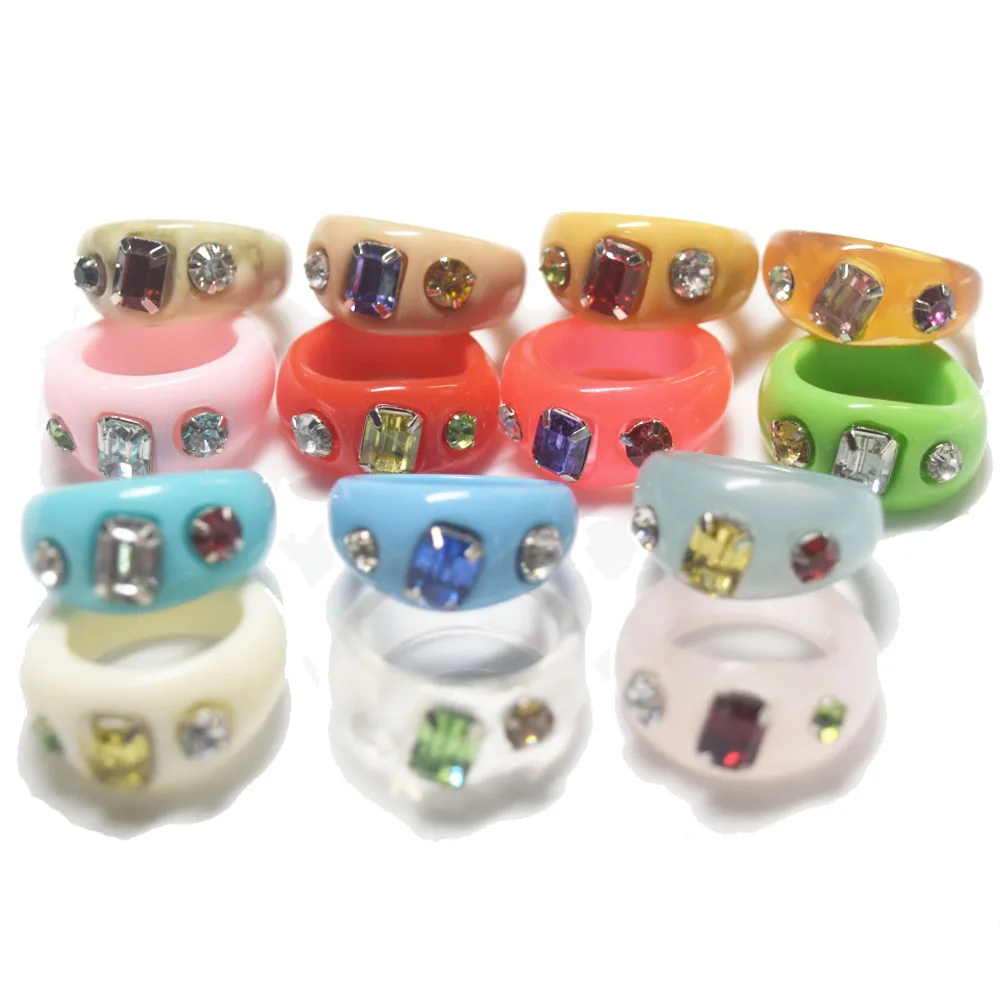 Korean Style Punk Design Plastic Acrylic Resin Rhinestone Beads Paving Finger Ring Women Kids Rings Jewelry Unisex