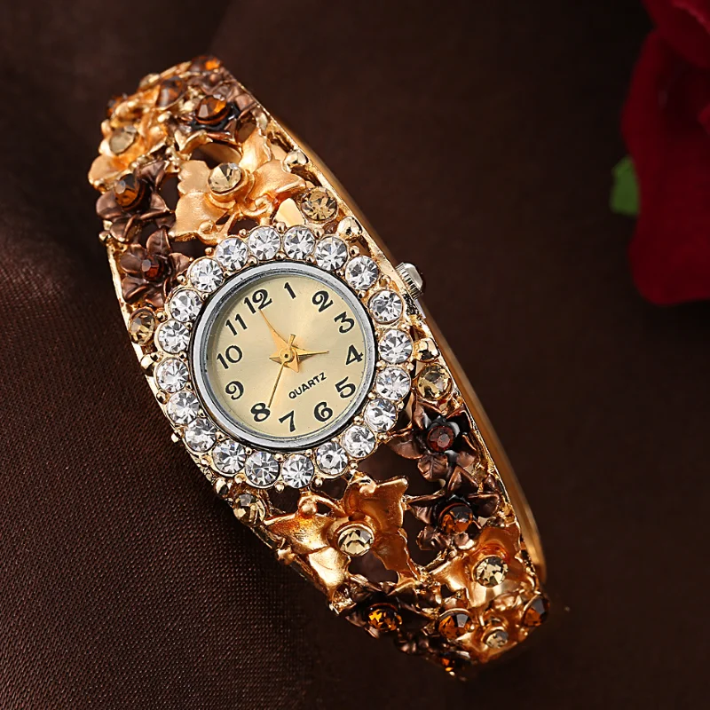 Foreign trade niche fashion ladies butterfly flower quartz bracelet watch