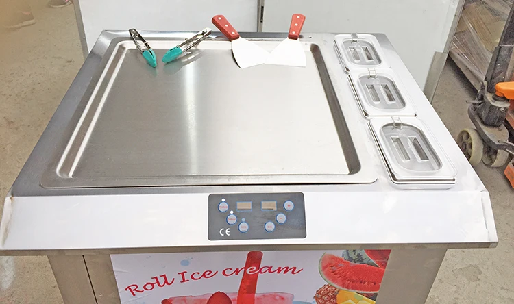 Commercial Thai Roller Icecream Flat Pan Rolled Instant Stir Fry Ice Cream Cold Plate Fried Ice Cream Roll Machine