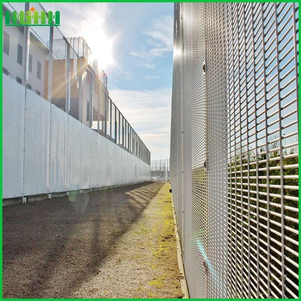 358 Anti-Climbing Long Hole Encrypted Fence Hardware Welded Weave Technique for Sport Fencing-Direct from Manufacturer