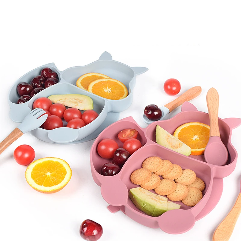 Amazon Hot Sale Suction Baby Silicone Plate Bowl and Spoon Set Food Grade Baby Feeding Placement Tableware Dinner Set