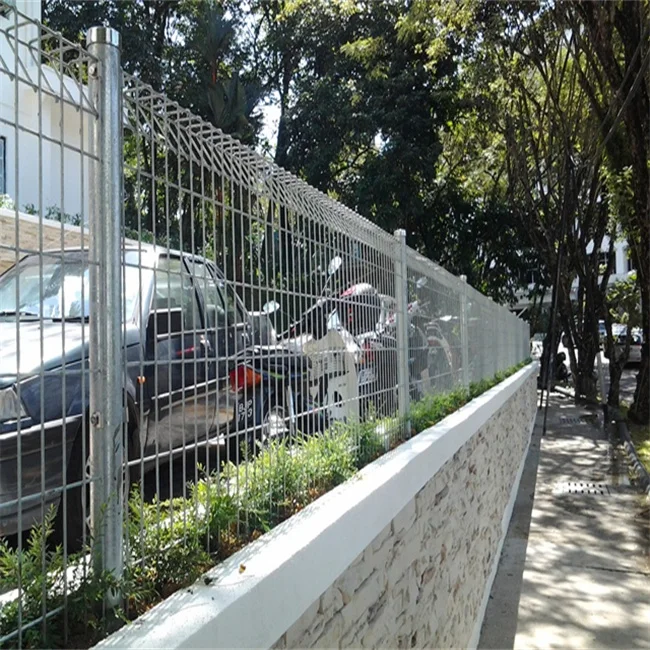 roll top fence (5).jpg