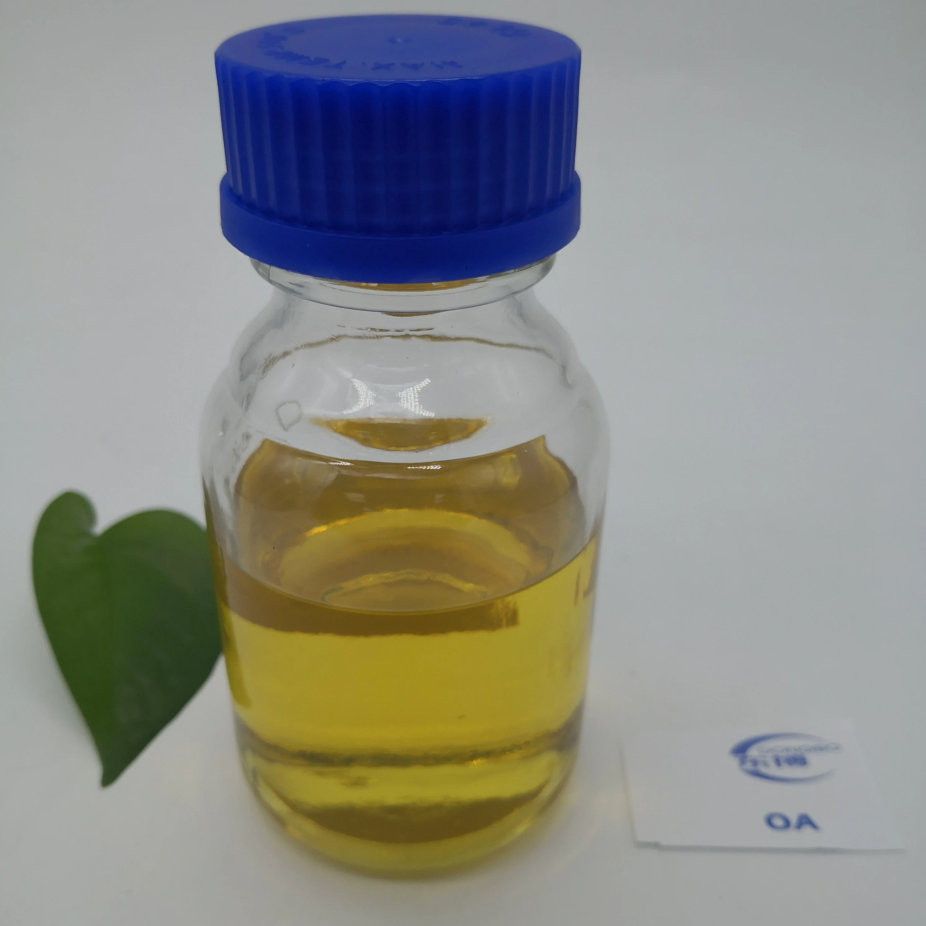  Хорошая оптовая цена CAS 112-80-1 пищевая растительная олеиновая