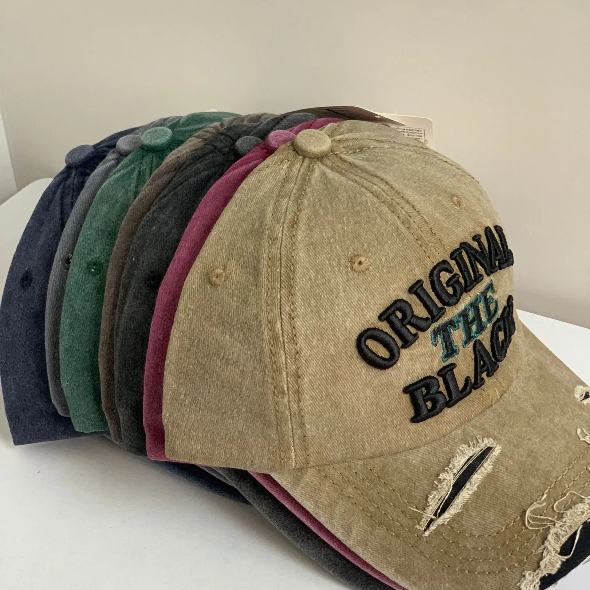 BuPao Yiwu factory High Quality Vintage Wash Baseball Caps Custom Embroidery Logo Distressed Cap 6 Panel Baseball Cap