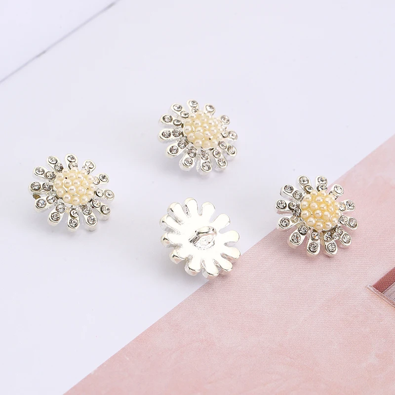 Custom flower shape gold pearl buttons sewing shank stones decoration cost metal buttons