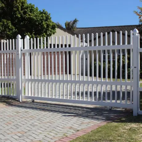 pvc picket garden fence white for children,cheap white small  decorative plastic yard pet baby fence for dogs