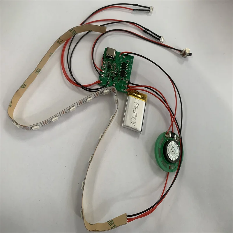 Светодиодный модуль освещения и звука с перезаряжаемой батареей