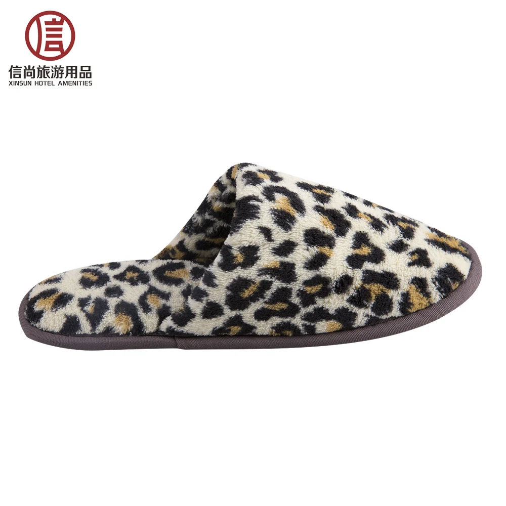 New design customize coral fleece trade assurance slippers with hotel logo