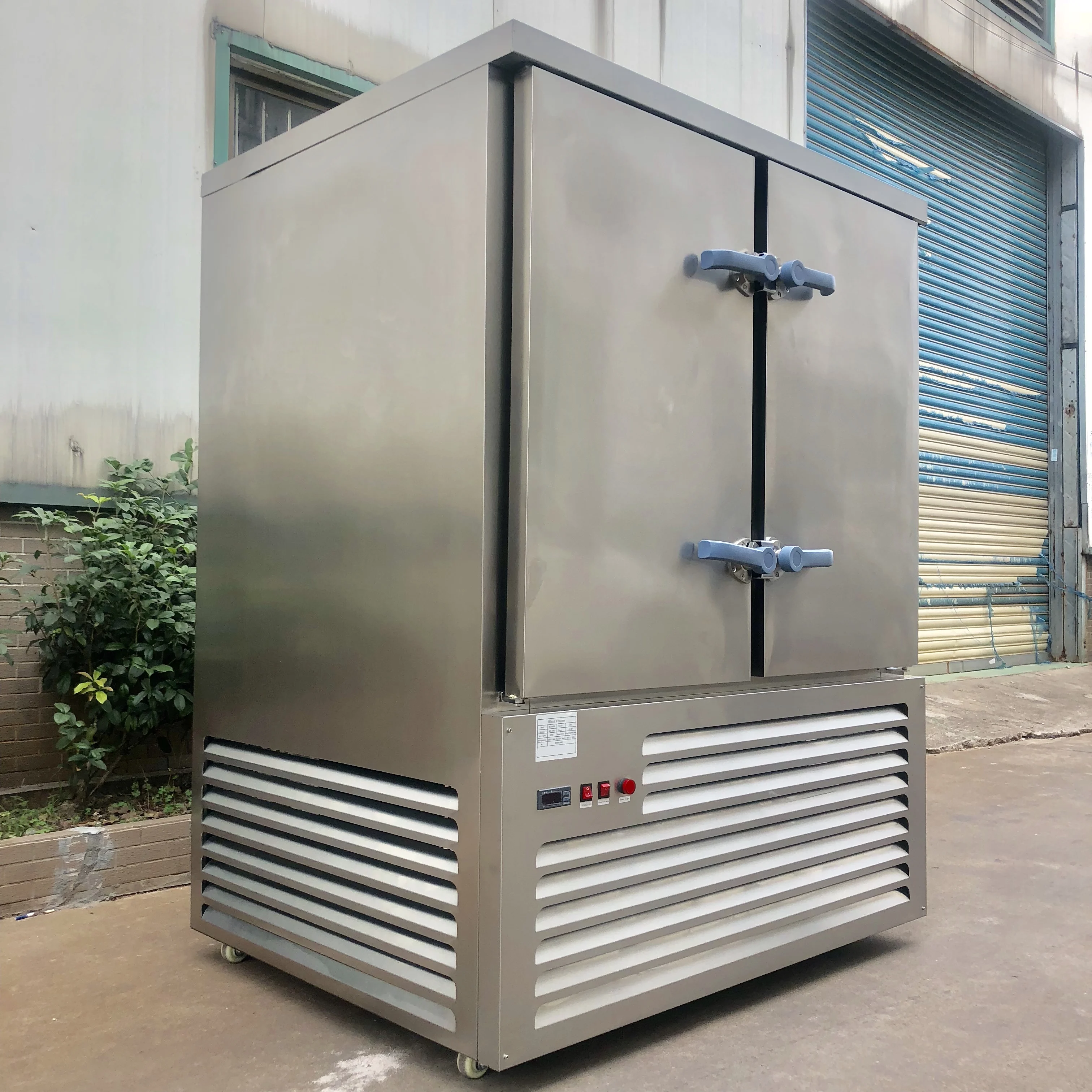 Automatic Commercial Fast Cooling Automatic 650 L Blast Freezer