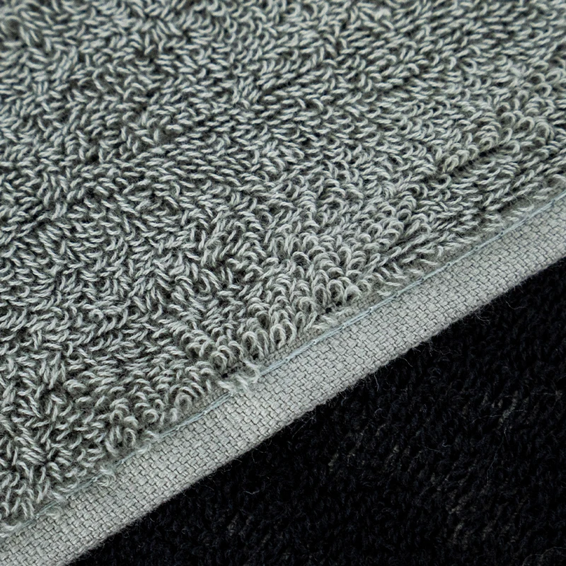 Hot sale luxury 100% cotton terry jacquard sport towel customized cotton soft and quick drying gym fitness towel