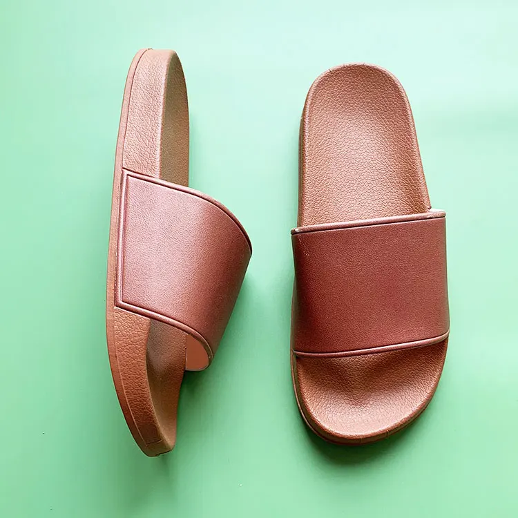 The United Kingdom popular Wholesale High Quality purple Slippers Fashionable Outdoor Summer sporty bath Slides with PVC Insoles