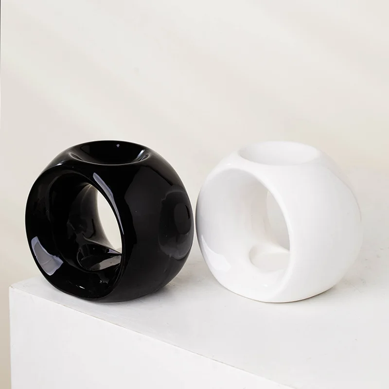 Hot selling porcelain oil heater ceramic Essential oil incense burner for home decor meditation