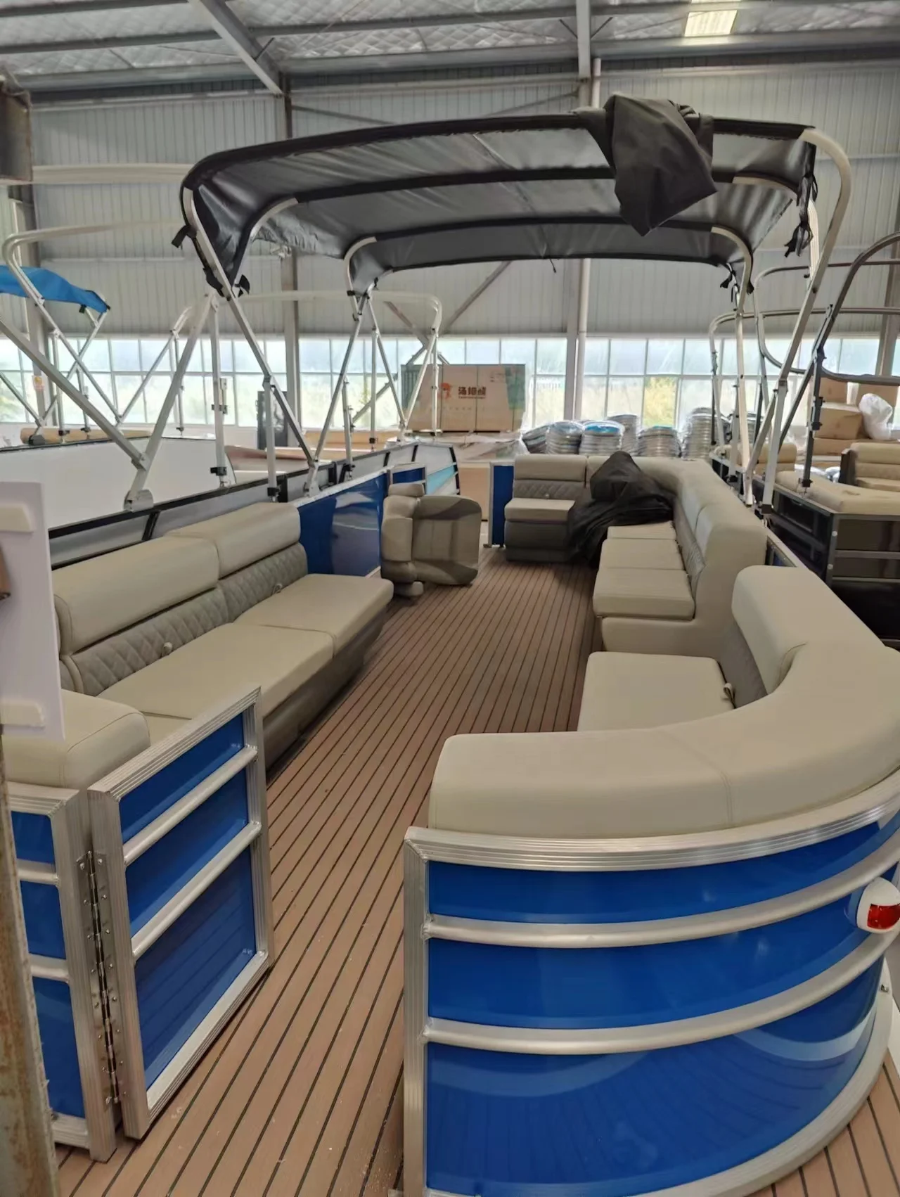 China gospel pontoon boat 6m sport yacht 4.5m centre console aluminium boat with motor