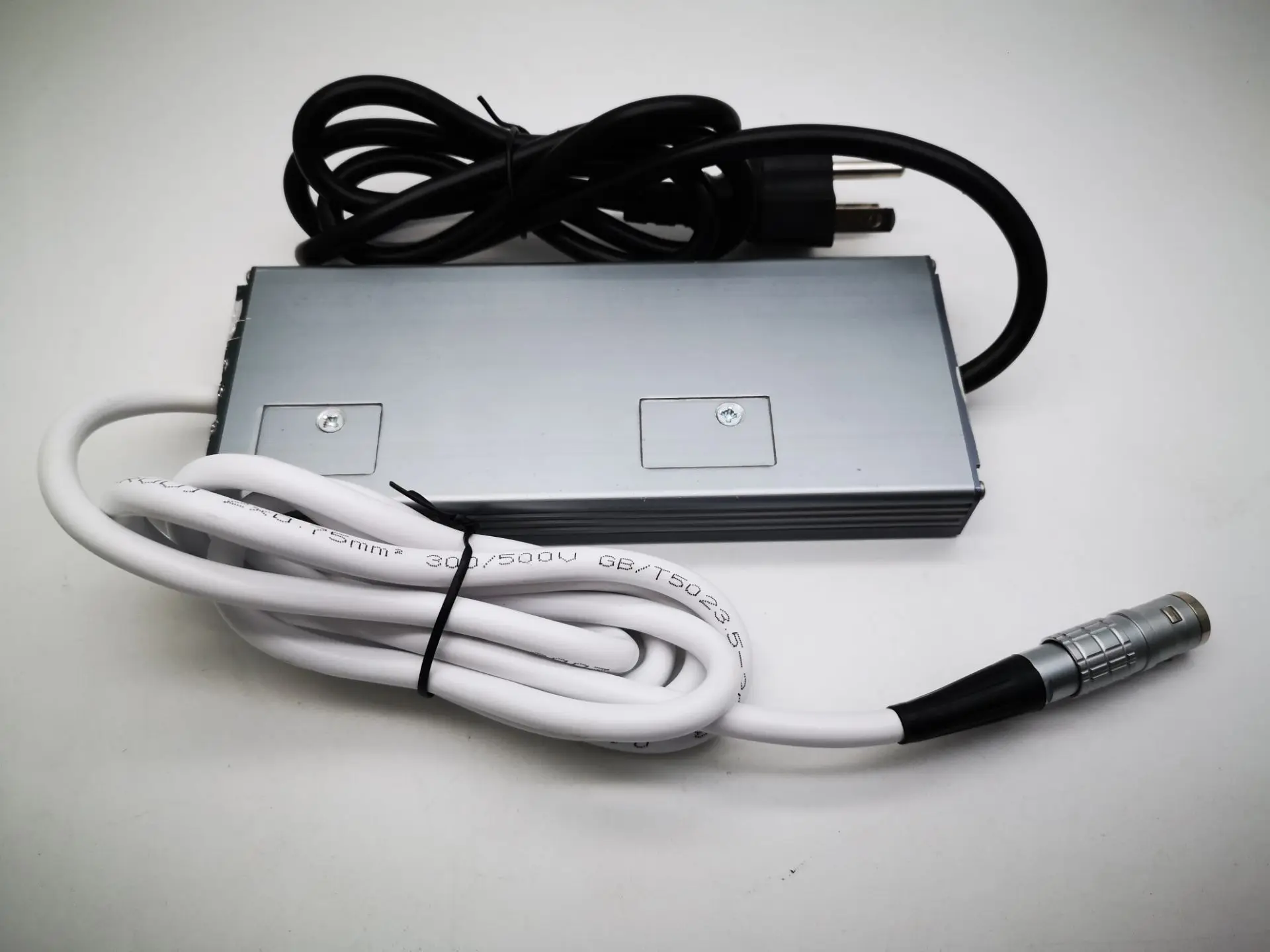 120v ac 12v 12 v dc voltage power inverters station source output iso transformers & regulators power supply isolated converters