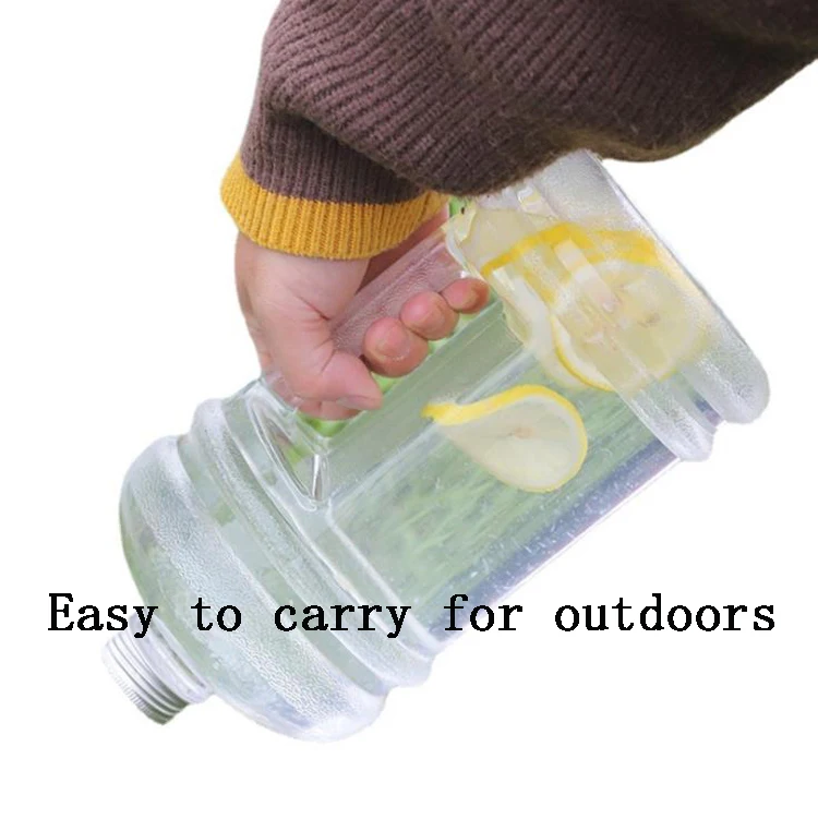 BPA free 2.2L Portable PETG plastic Sports water bottle hot filling Bucket juice beverage bottle for Beer & milk tea packing