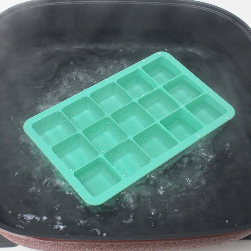 Eco-Friendly Big Kitchen Ice Cube Molds Letter Custom 15 Silicone Ice Cube Tray