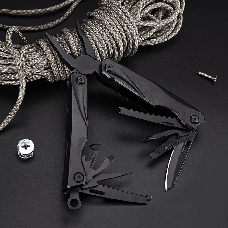 Manufacturers spot 2CR13 stainless steel folding knife pliers multi-purpose pliers with nylon cover