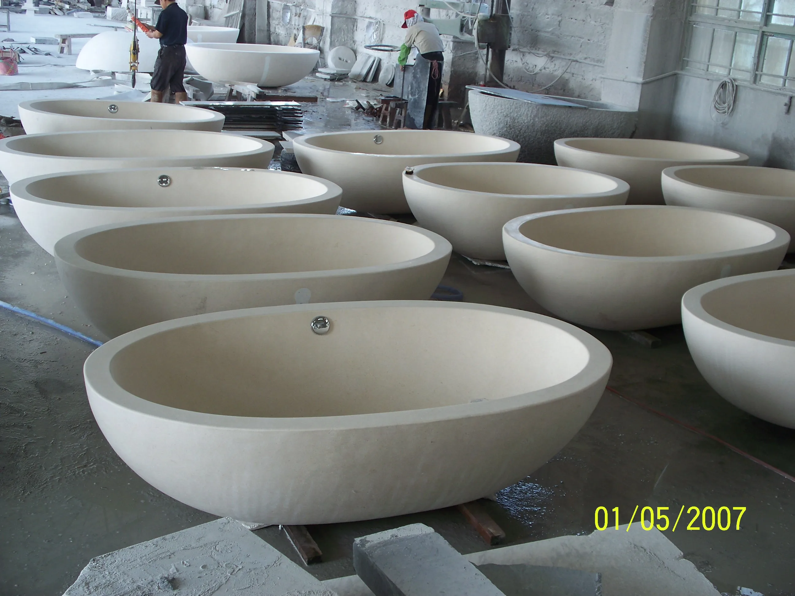 Wholesale Hand Carved Boulder Big Brown Natural Stone Bathtub for Sale