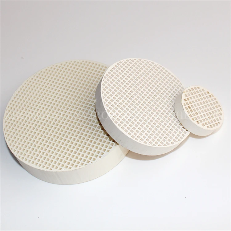 Pingxiang Manufacturer Porous Round And Square Alumina Honeycomb Ceramic Plate square ceraimc filter plate