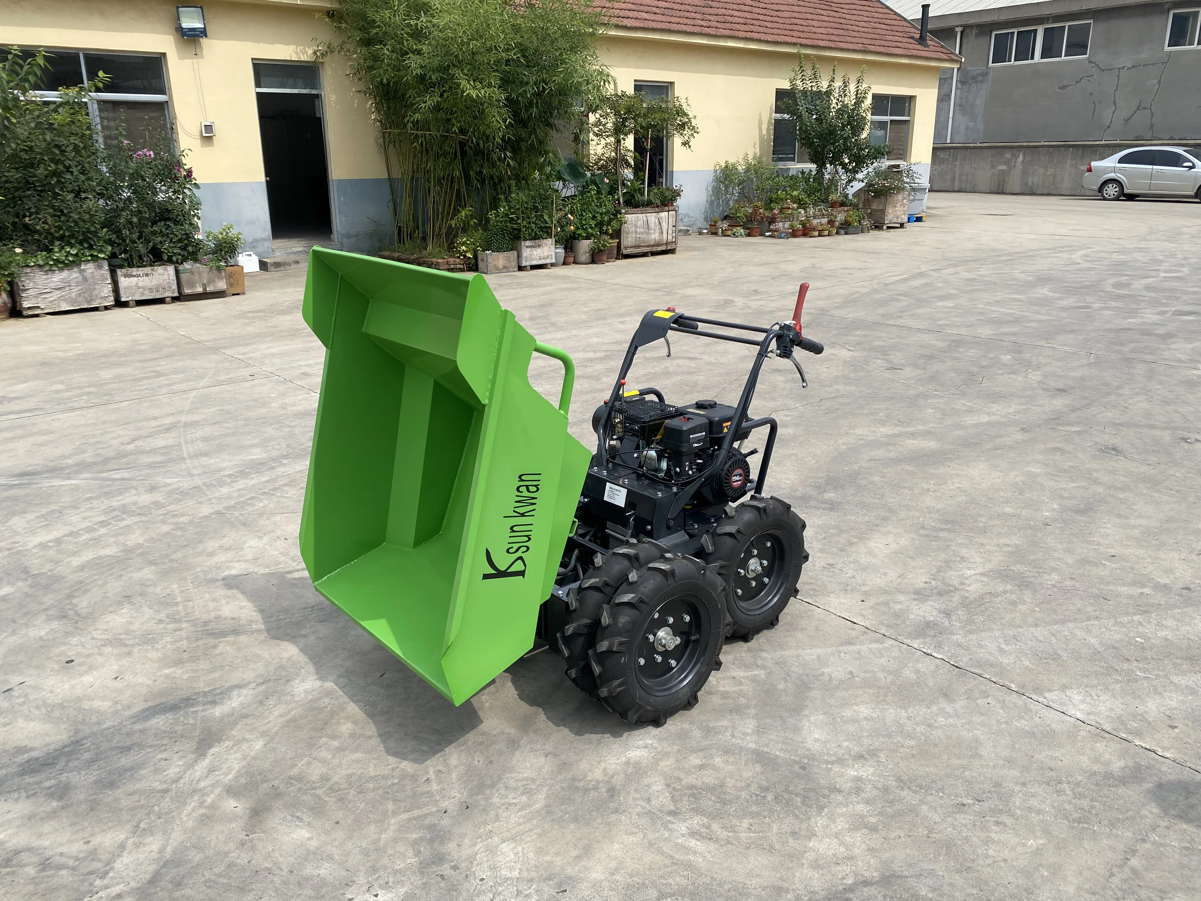 The Best Price   High Quality  Mini Transporter  Track Dumper  Gasoline Power  Mini Dumper Loaded Capacity 400kg 500kg 800kg 1t