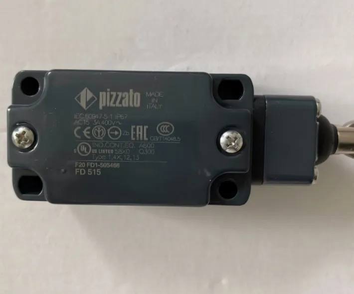 Новый оригинальный переключатель FD515