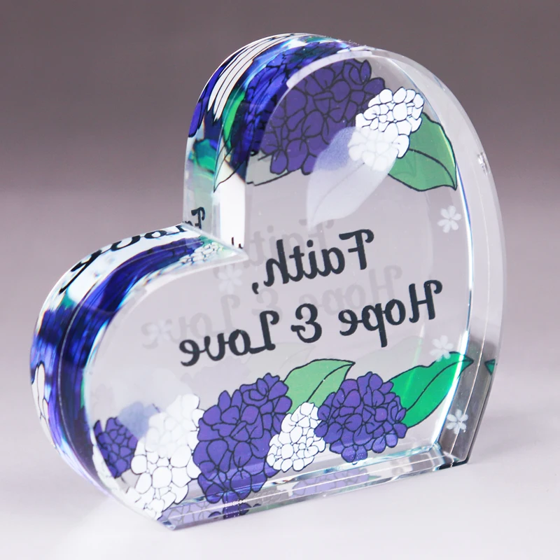 Factory custom crystal glass heart shape souvenirs for Souvenir of love