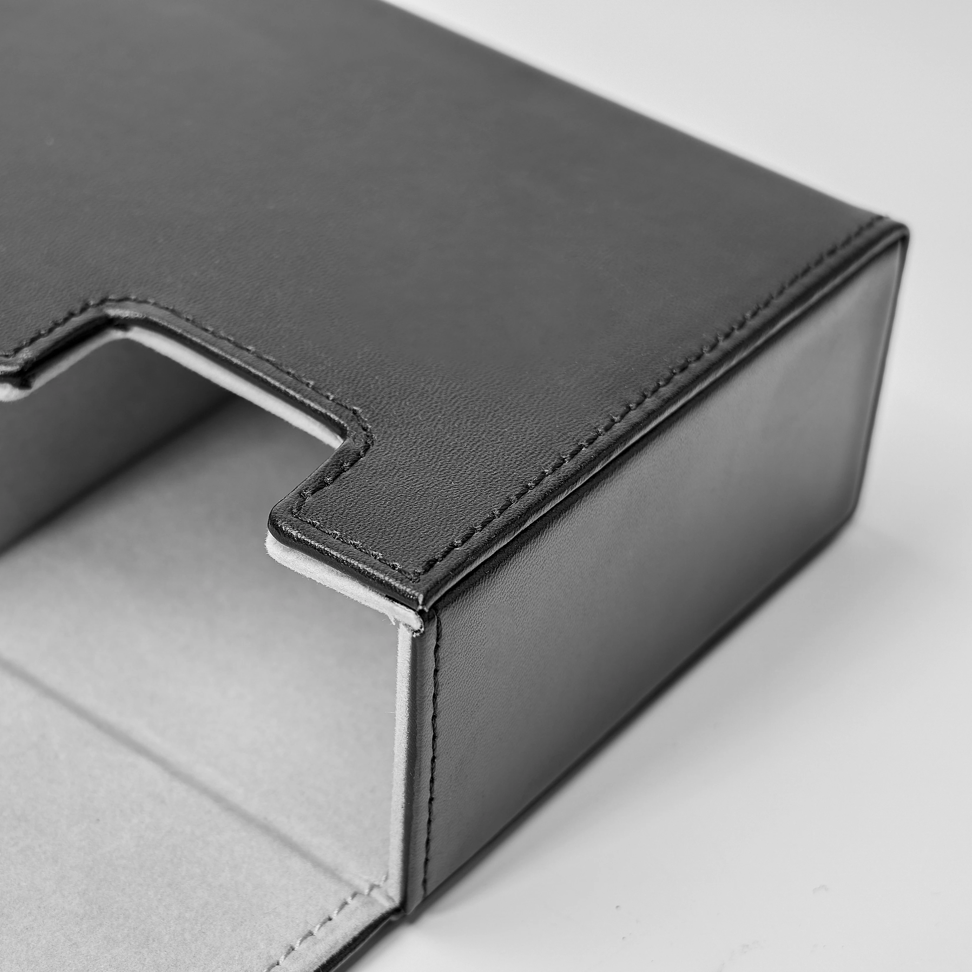 Custom Leather Playing Card Storage Box 2 Sets Card Holder Playing Card Box Flip Cover