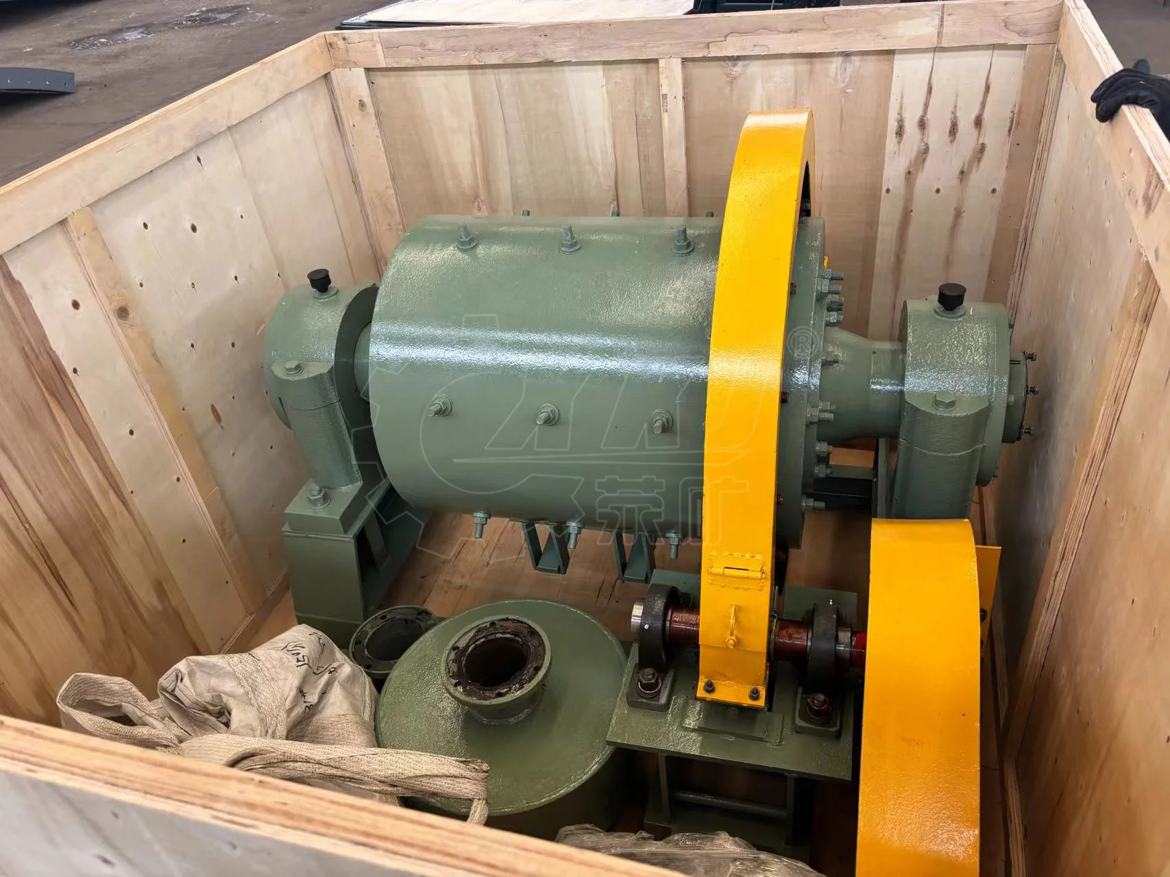 1500kg heavy high-quality small steel-lined ball mill for gold ore grinding