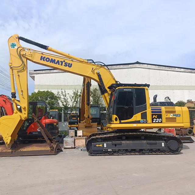 Хит продаж Подержанные экскаваторы Komatsu оригинальные PC220-8 22 т гидравлические Гусеничные