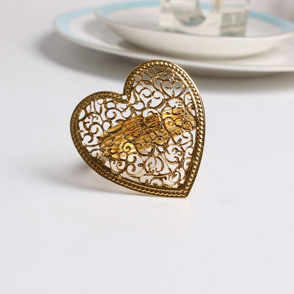 New Arrival Metal Tabletop Napkin Holder Ring For Valentines Day Wedding Dinner Decor Heart Shaped Napkin Rings