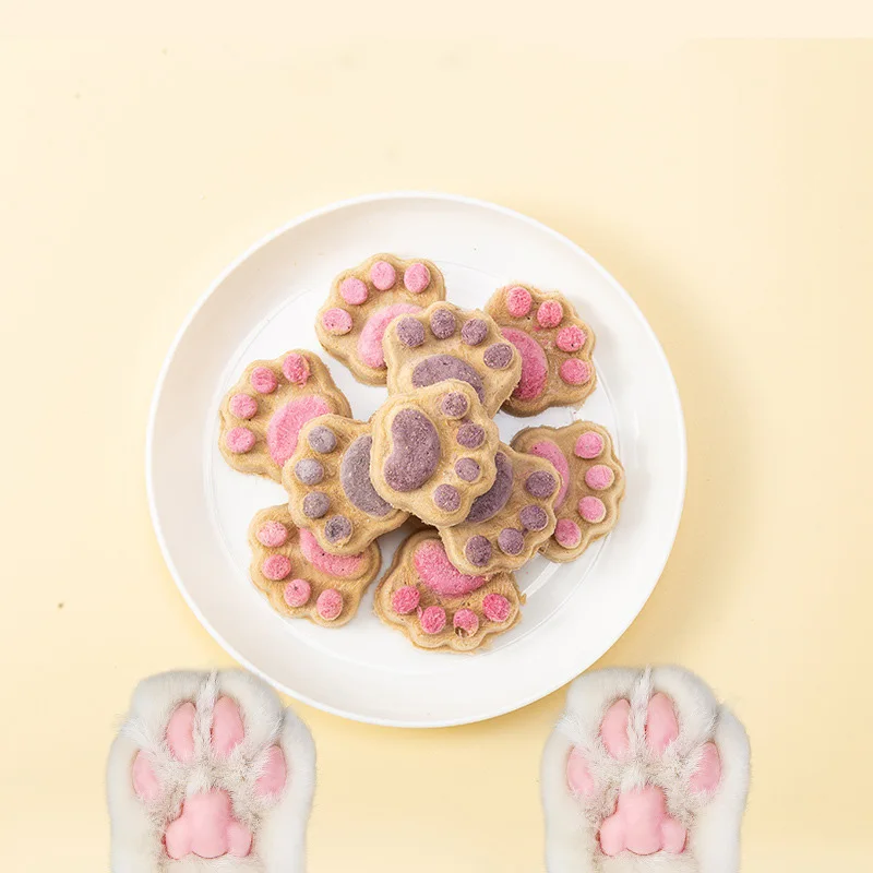 Cat Freeze-dried Snacks Cat Claw Shaped Raw Bone Meat Patties Cat Food Pet Treat