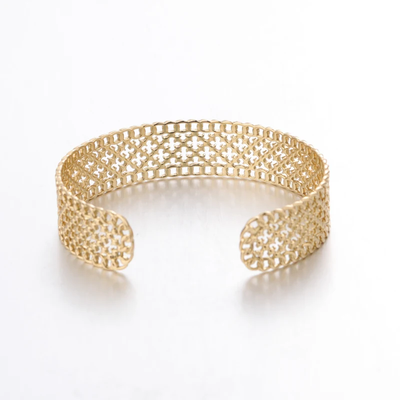 Low Moq Dropshipping Most Popular love bangle Stainless Steel Jewelry Two Colors Charm Bracelet Bangle for Women