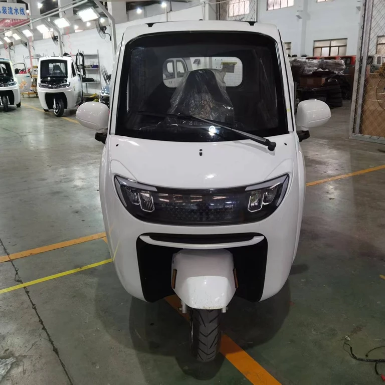 Электрический трехколесный автомобиль ELION A1 1500 Вт