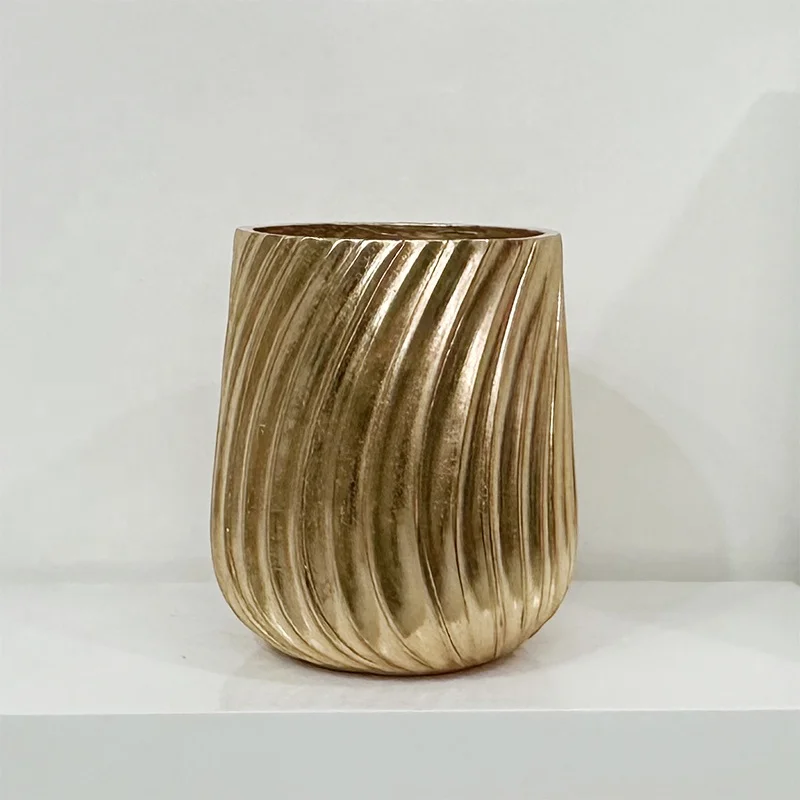 Hot Selling Fiber Concrete Plant Pot Hotel Decorative Flower Pot Gold Foil Classic Shape Floor Vase for Luxury Home Decor