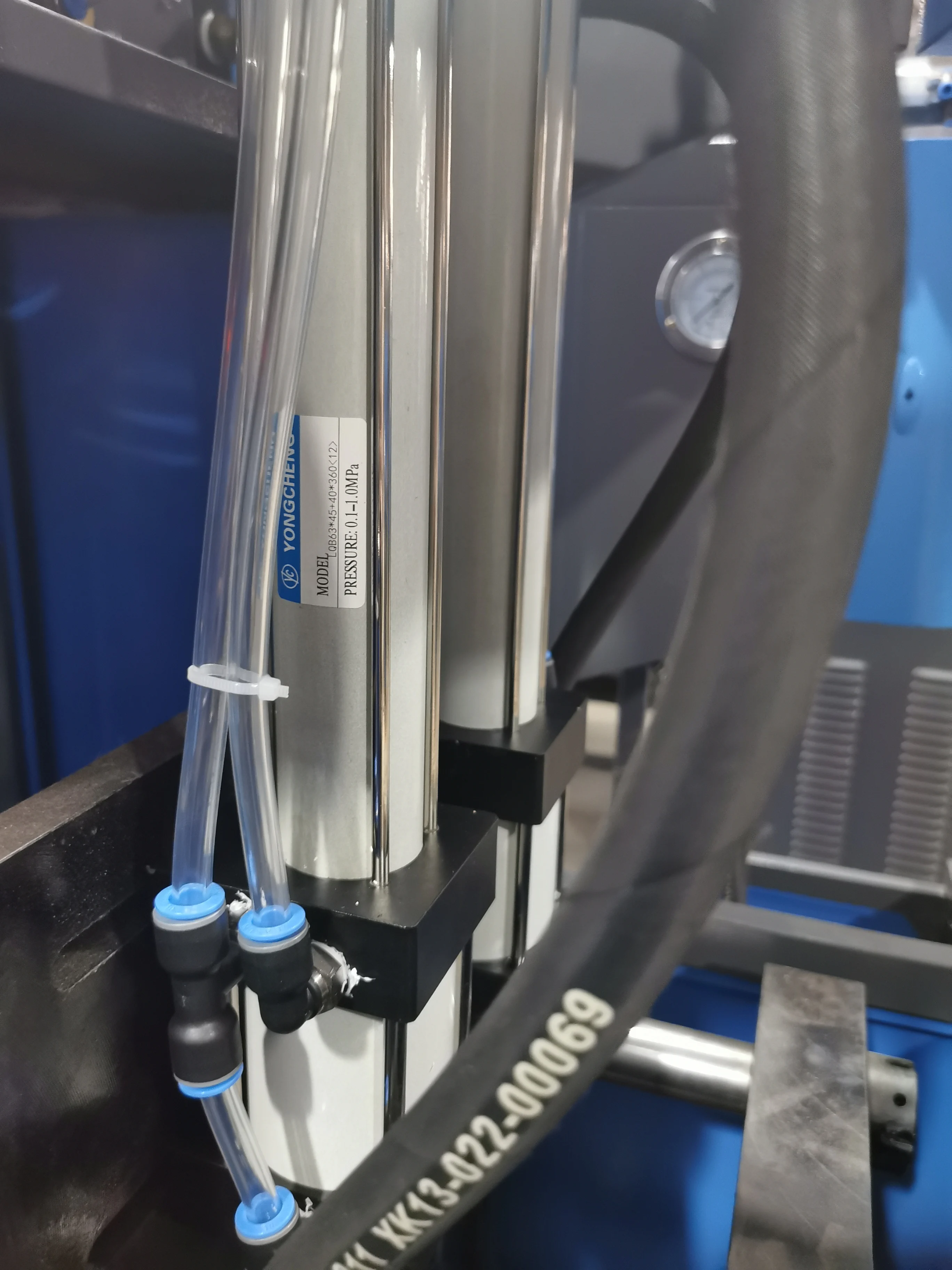 3L  PP PET wide mouth candy jar pet blowing machine  bottle mold auxiliary machine