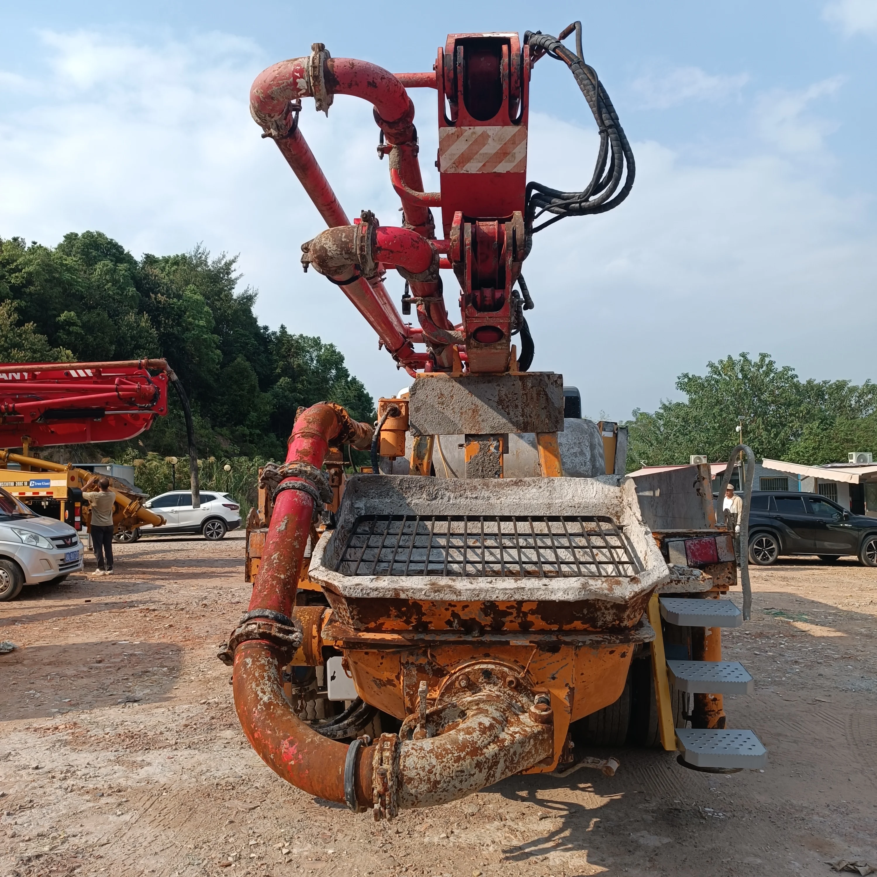 High Quality Custom Trade-In Options Available Customers Looking Upgrade Equipment Efficiently Used Concrete Pump Truck