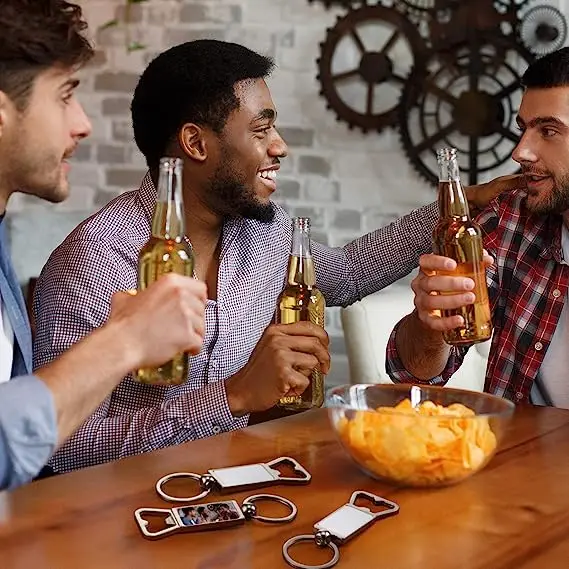 Customized Engraved Logo Metal Keychain with Bottle Opener Promotion Metal Gift Keychain with Bottle Opener