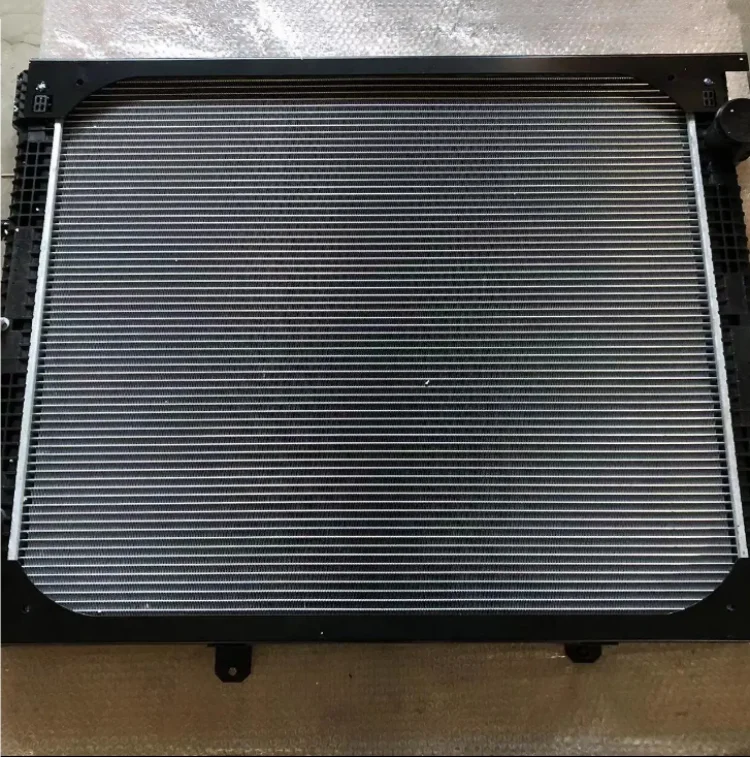 SINOTRUK HOWO Truck Parts WG9719530296 radiator assy
